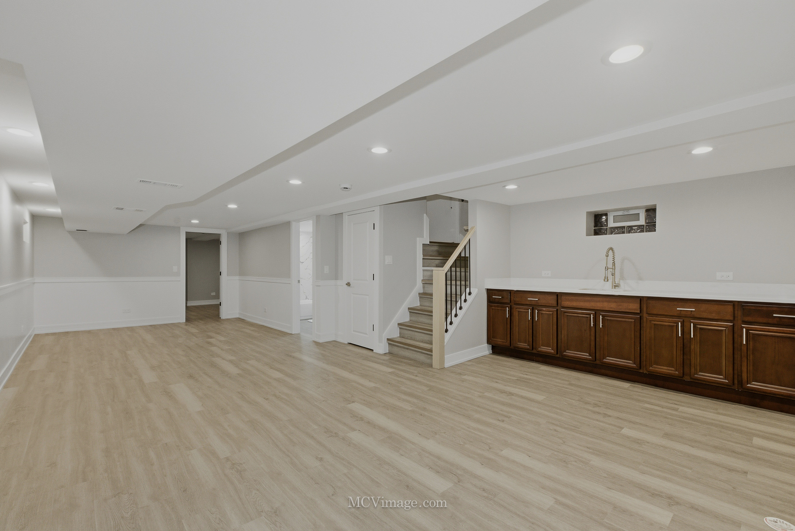 11250 South May Street Chicago, IL 60643 - Photo 14 of 22 a view of an empty room with wooden floor