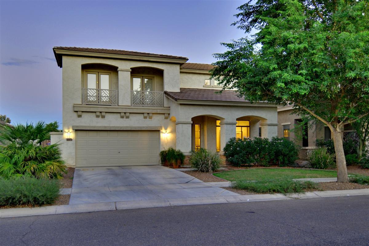4247 East Buckboard Road Gilbert, AZ 85297 - Photo 4 of 14 Front