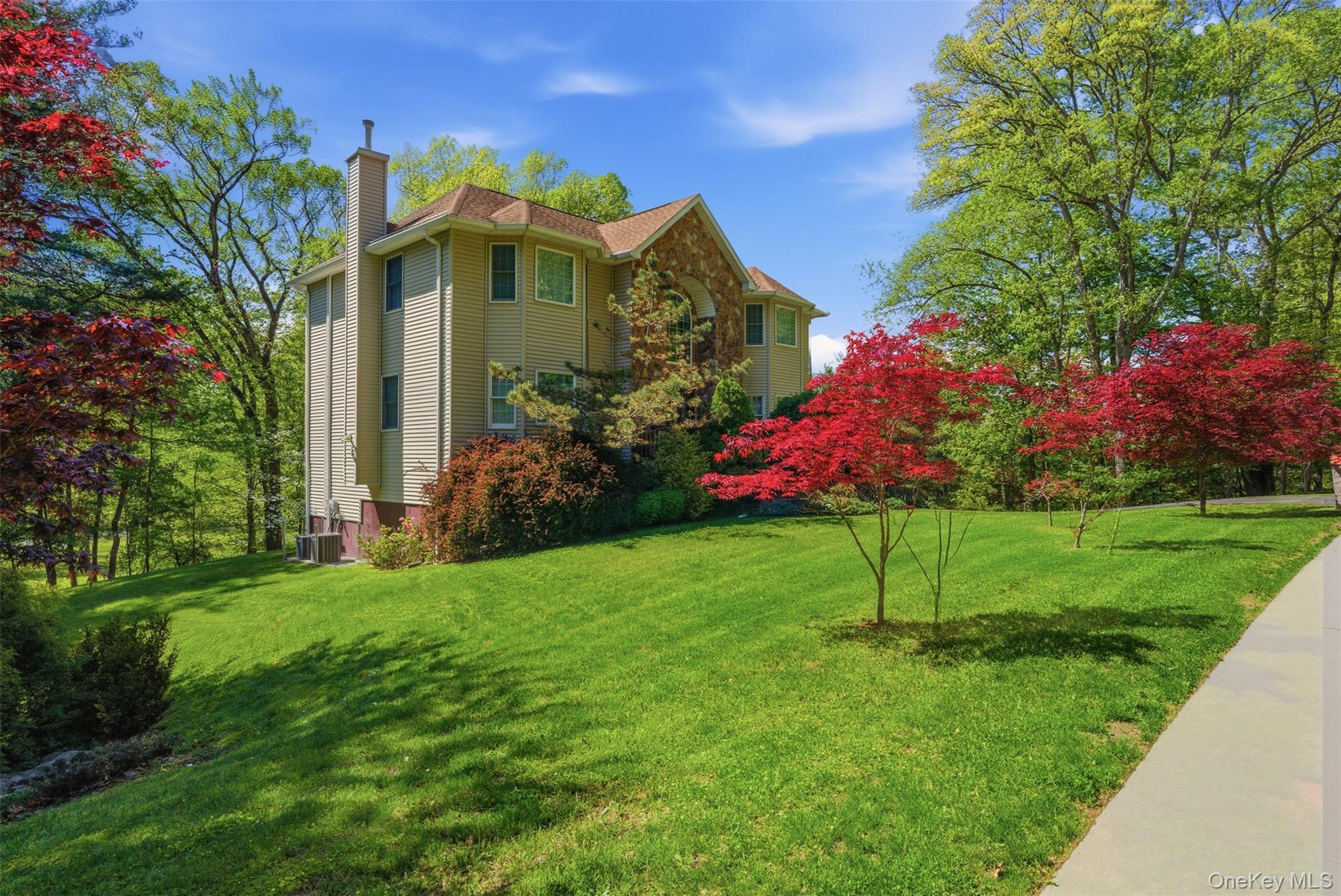 105 Hempstead Road Spring Valley, NY 10977 - Photo 2 of 40