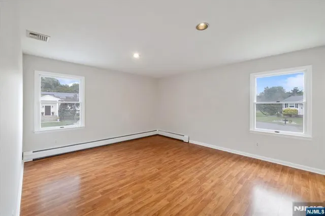 $885,000 | 40 Virgil Road, Norwood, NJ 07648