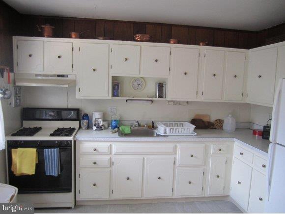 213 8th Street Barnegat, NJ 08005 - Photo 9 of 15
