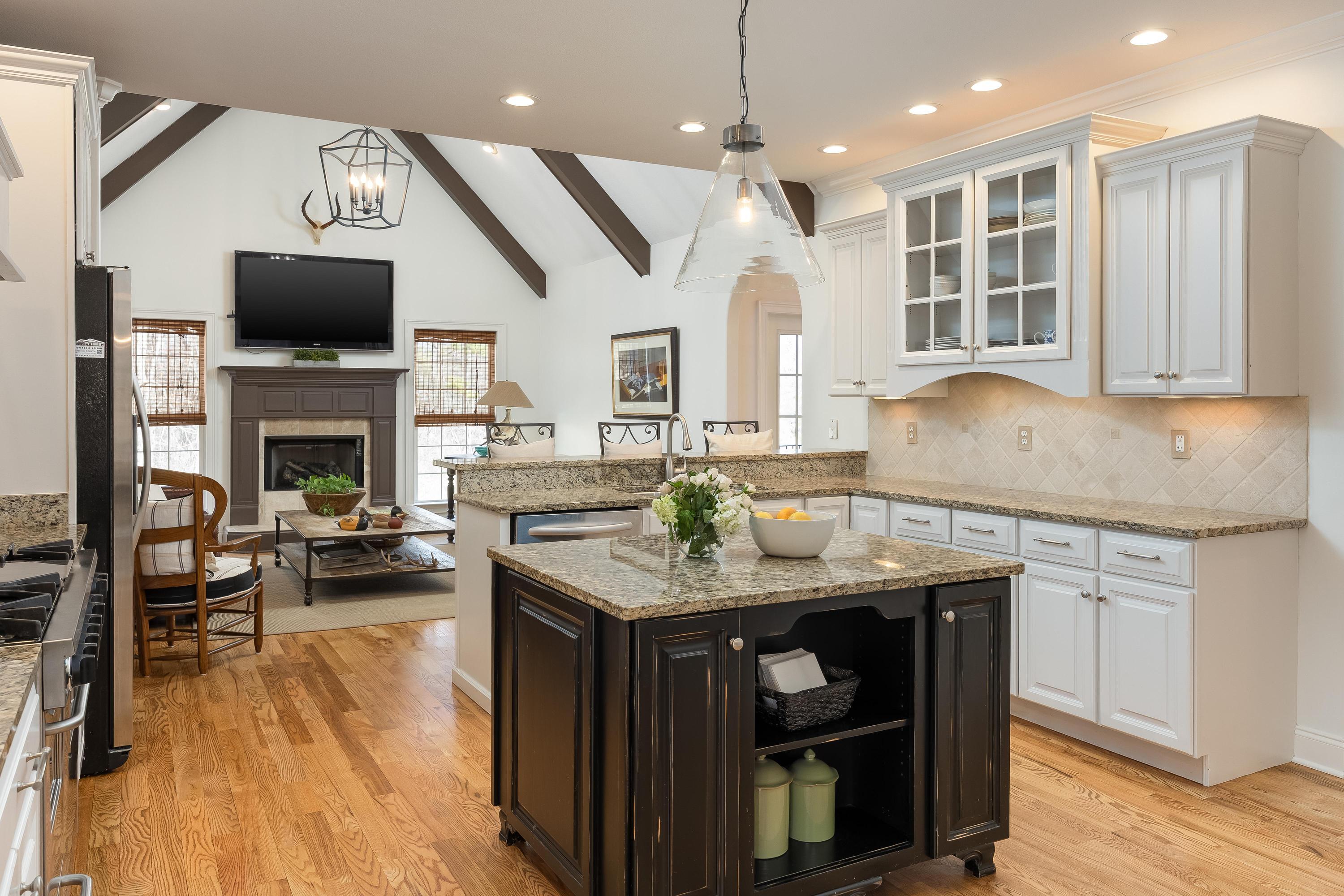 8945 Wandering Way Ooltewah, TN 37363 - Photo 18 of 71 2026_01_January_8945_Wandering_Way_0033