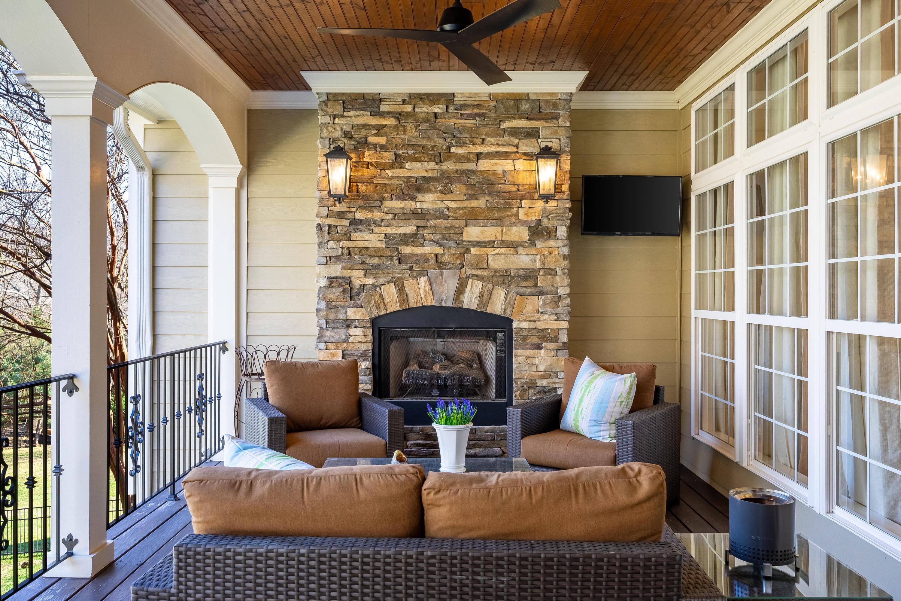 8945 Wandering Way Ooltewah, TN 37363 - Photo 2 of 71 2026_01_January_8945_Wandering_Way_0005