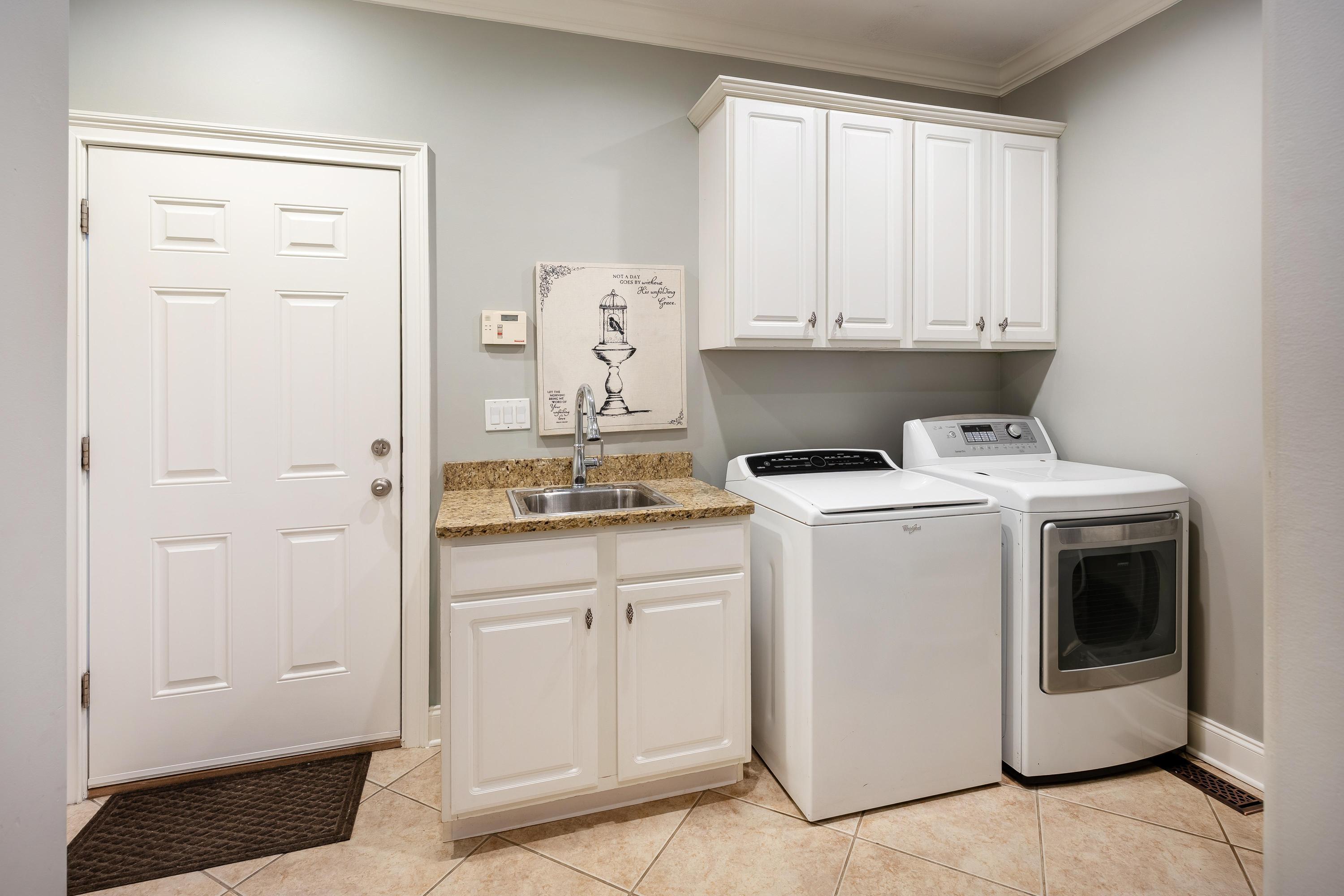 8945 Wandering Way Ooltewah, TN 37363 - Photo 22 of 71 2026_01_January_8945_Wandering_Way_0037