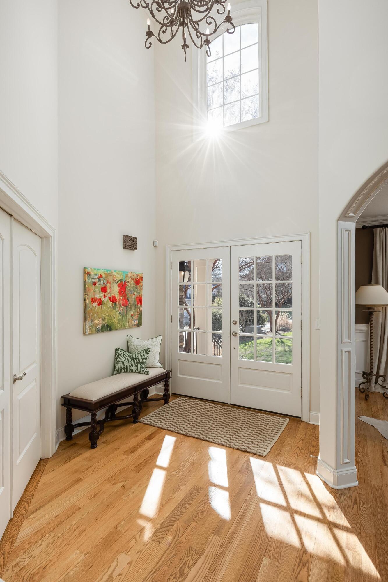 8945 Wandering Way Ooltewah, TN 37363 - Photo 10 of 71 2026_01_January_8945_Wandering_Way_0019