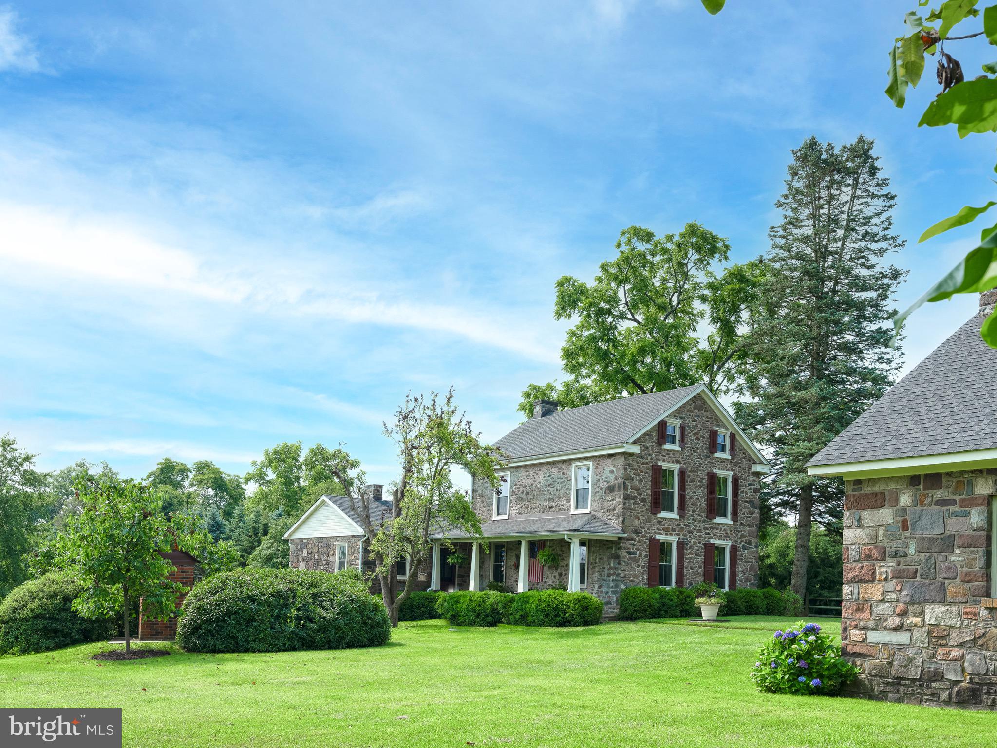 2765 Winding Road Quakertown, PA 18951 - Photo 5 of 45 Gallery Image 5