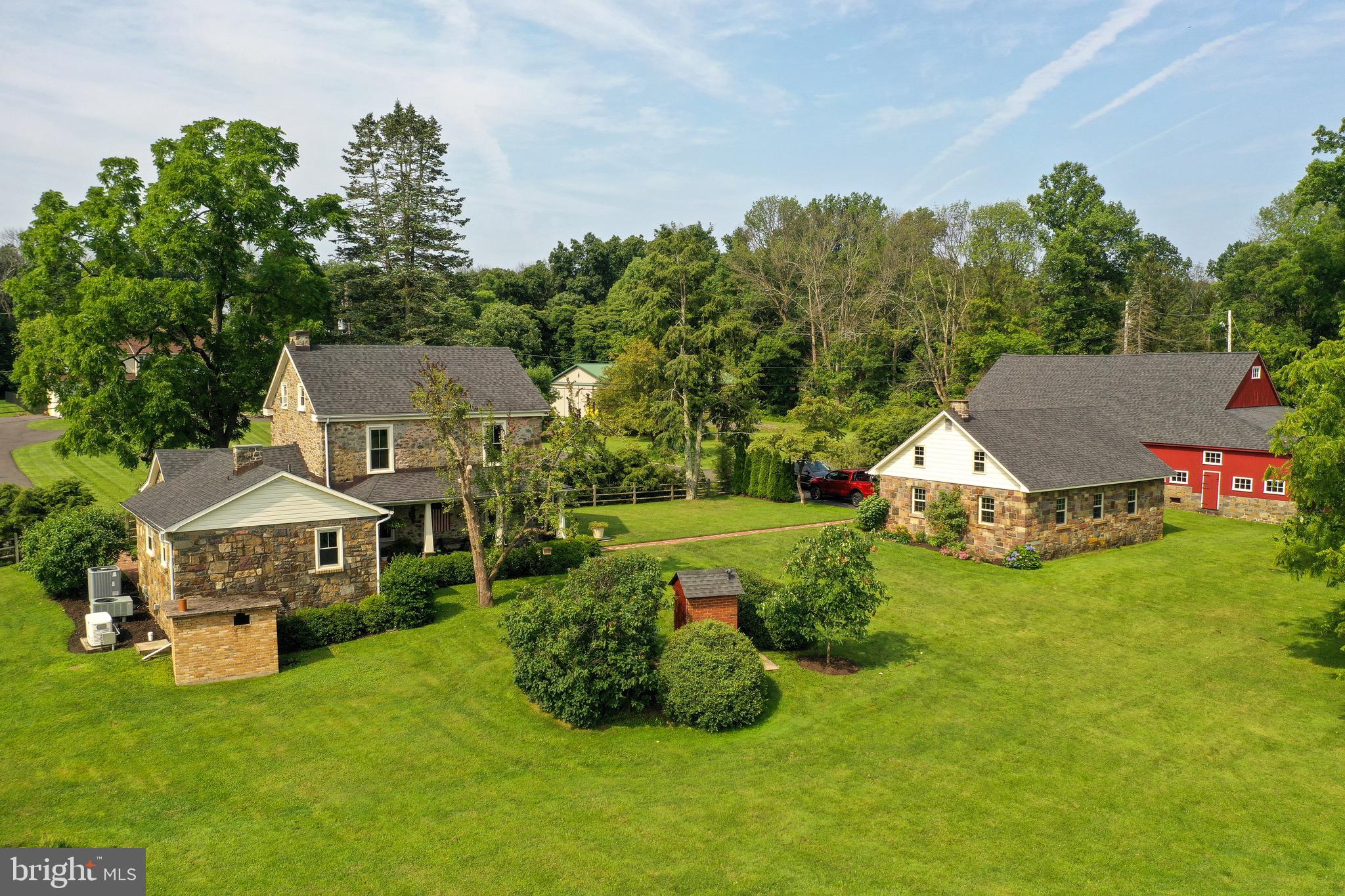 2765 Winding Road Quakertown, PA 18951 - Photo 9 of 45 Gallery Image 9