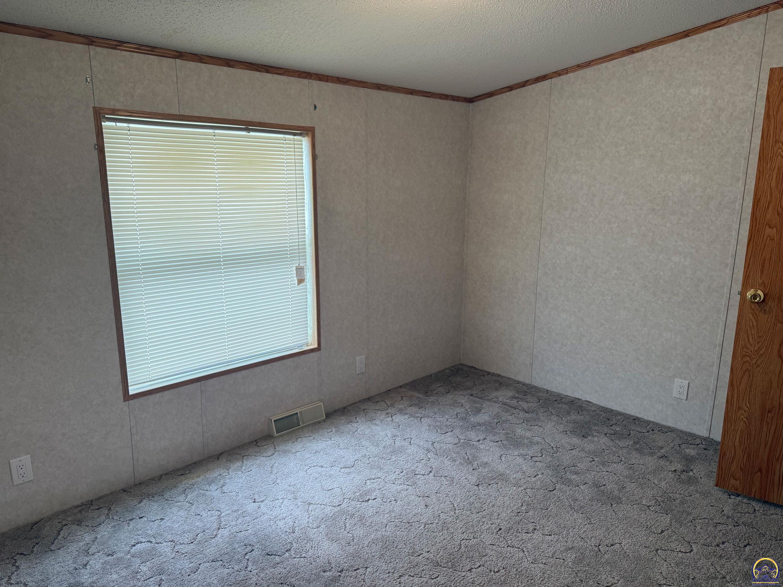 1735 Northwest Lyman Road, Unit LOT 13 Topeka, KS 66608 - Photo 6 of 15