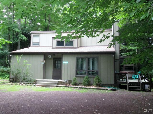 414 King Arthur Road Pocono Lake, PA 18347 - Photo 3 of 34 Gallery Image 3