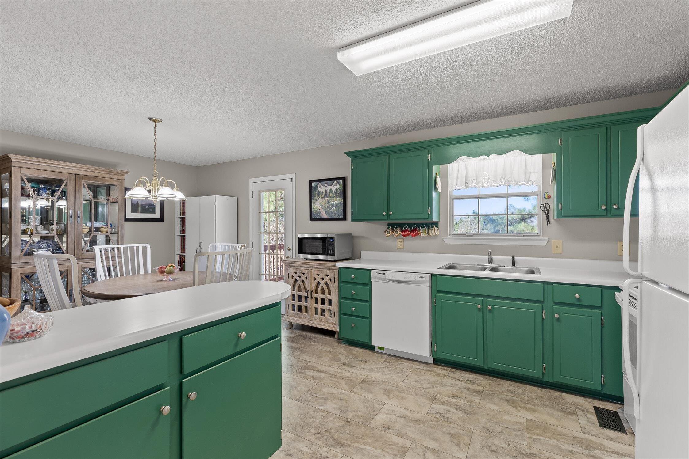 9208 Misty Ridge Drive Chattanooga, TN 37416 - Photo 14 of 32 20-Misty Ridge-20