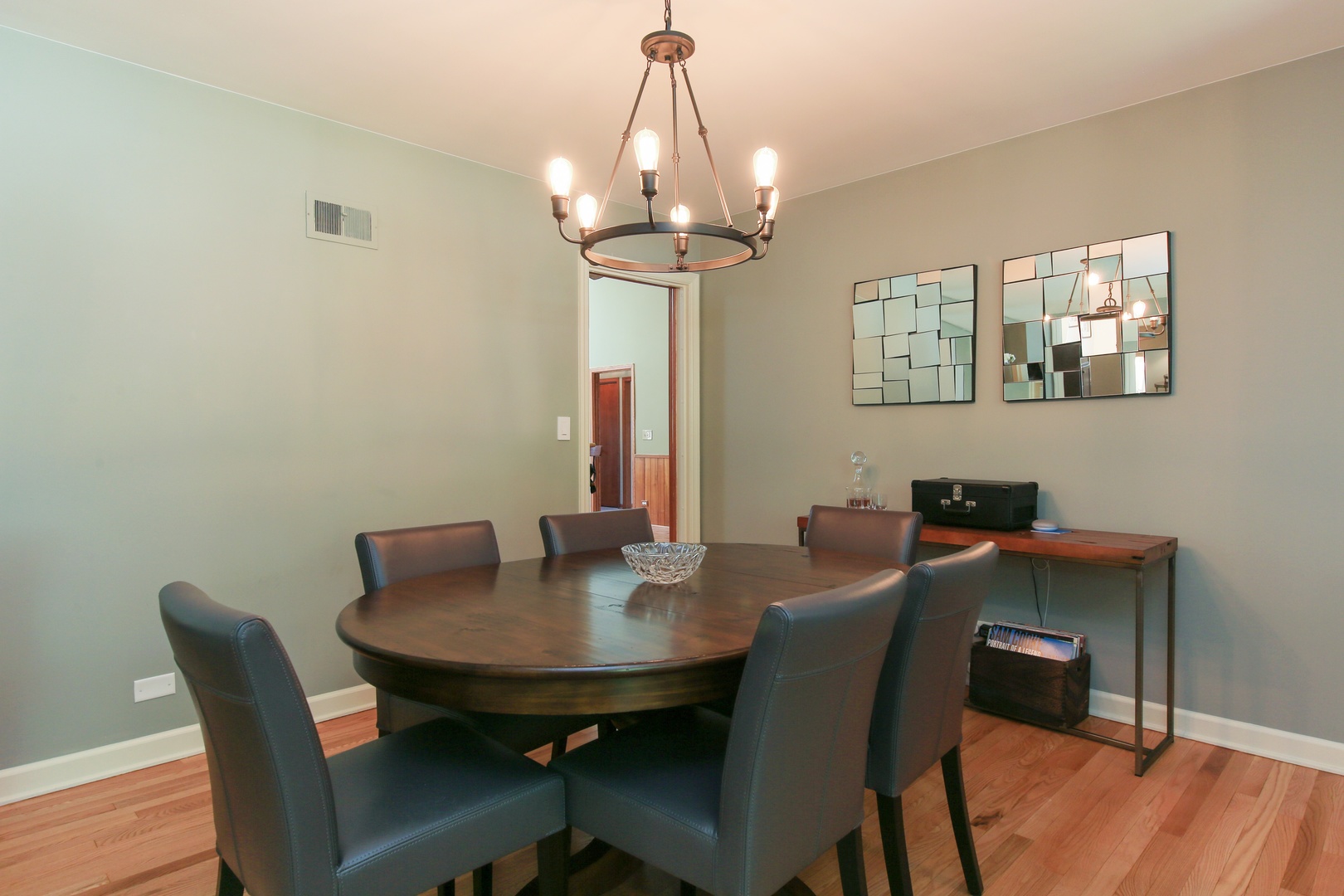 741 South Spring Avenue La Grange, IL 60525 - Photo 7 of 24