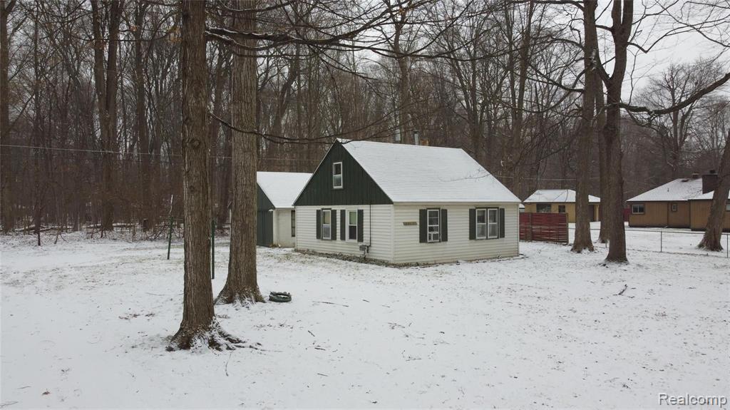 21419 Power Road Farmington Hills, MI 48336 - Photo 7 of 12