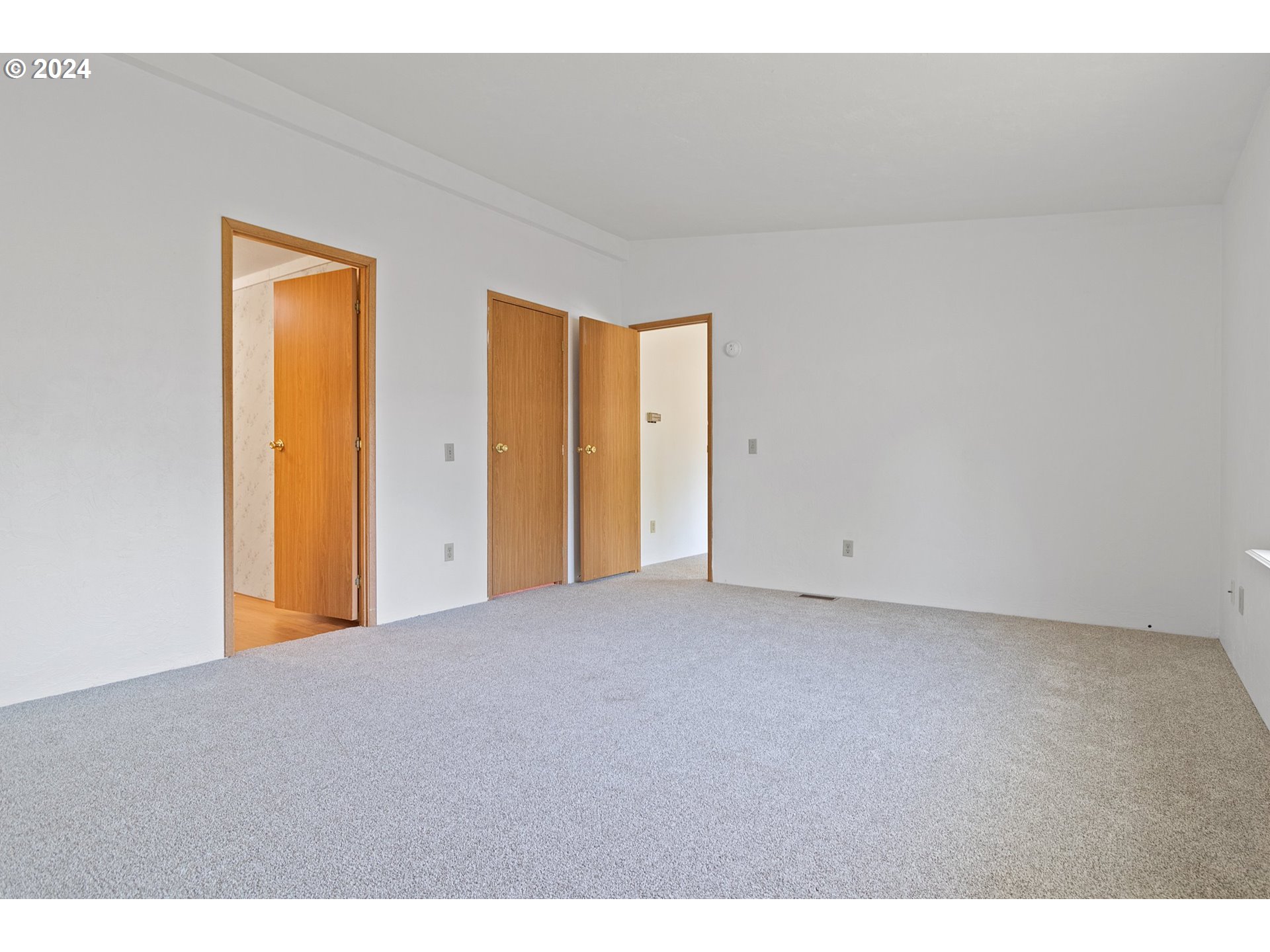 570 North 10th Avenue, Unit 56 Cornelius, OR 97113 - Photo 15 of 47