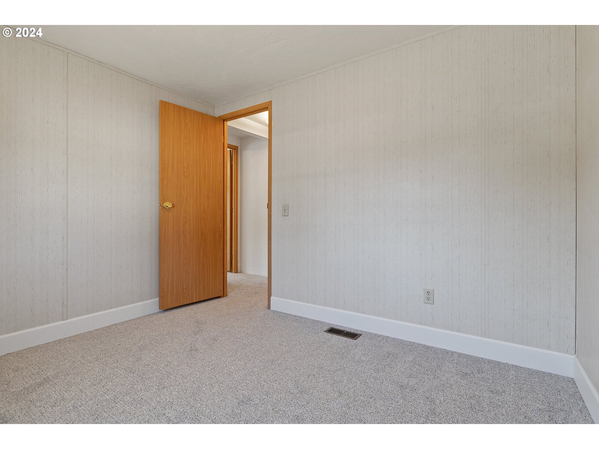 570 North 10th Avenue, Unit 56 Cornelius, OR 97113 - Photo 23 of 47