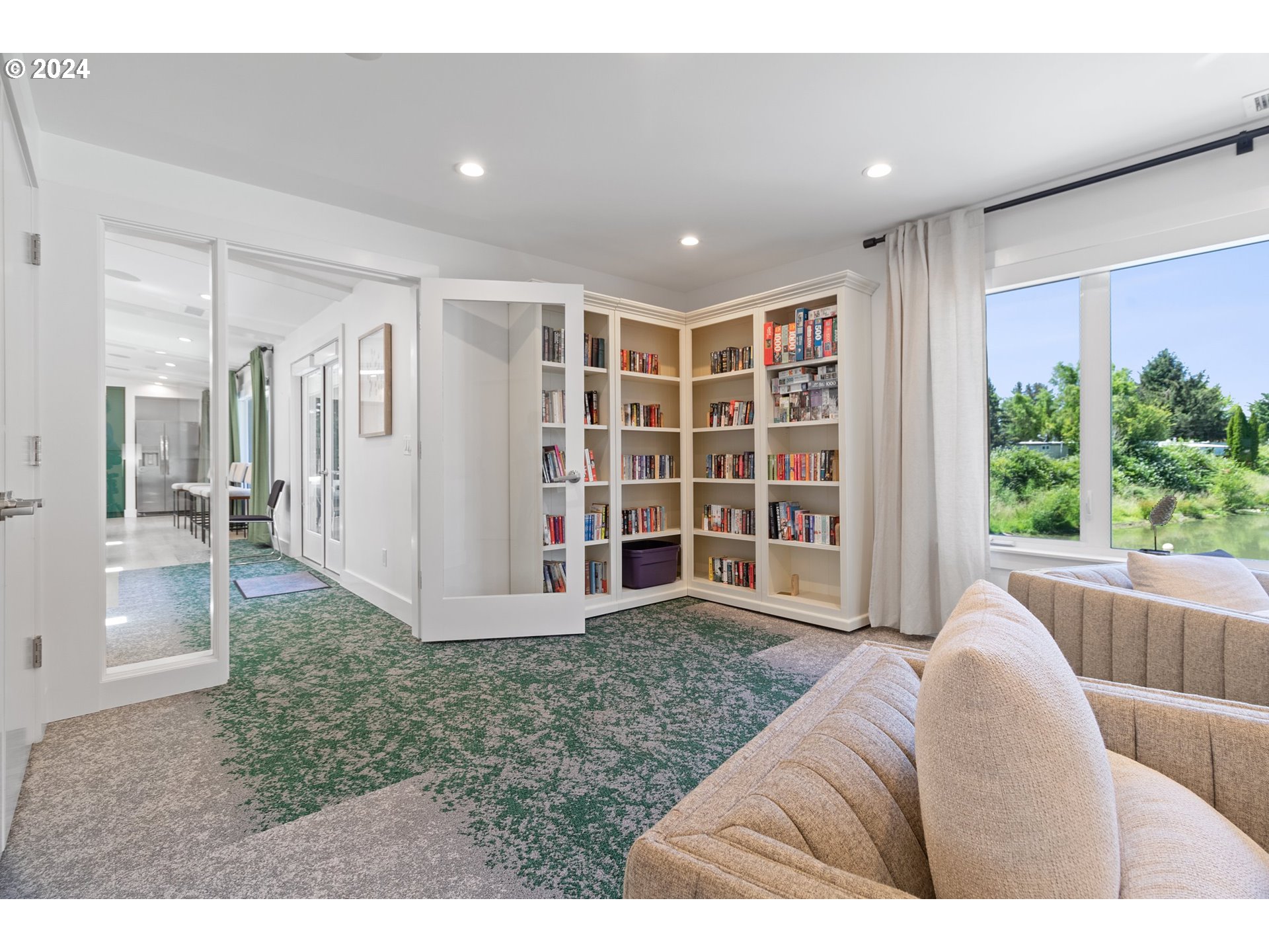 570 North 10th Avenue, Unit 56 Cornelius, OR 97113 - Photo 38 of 47