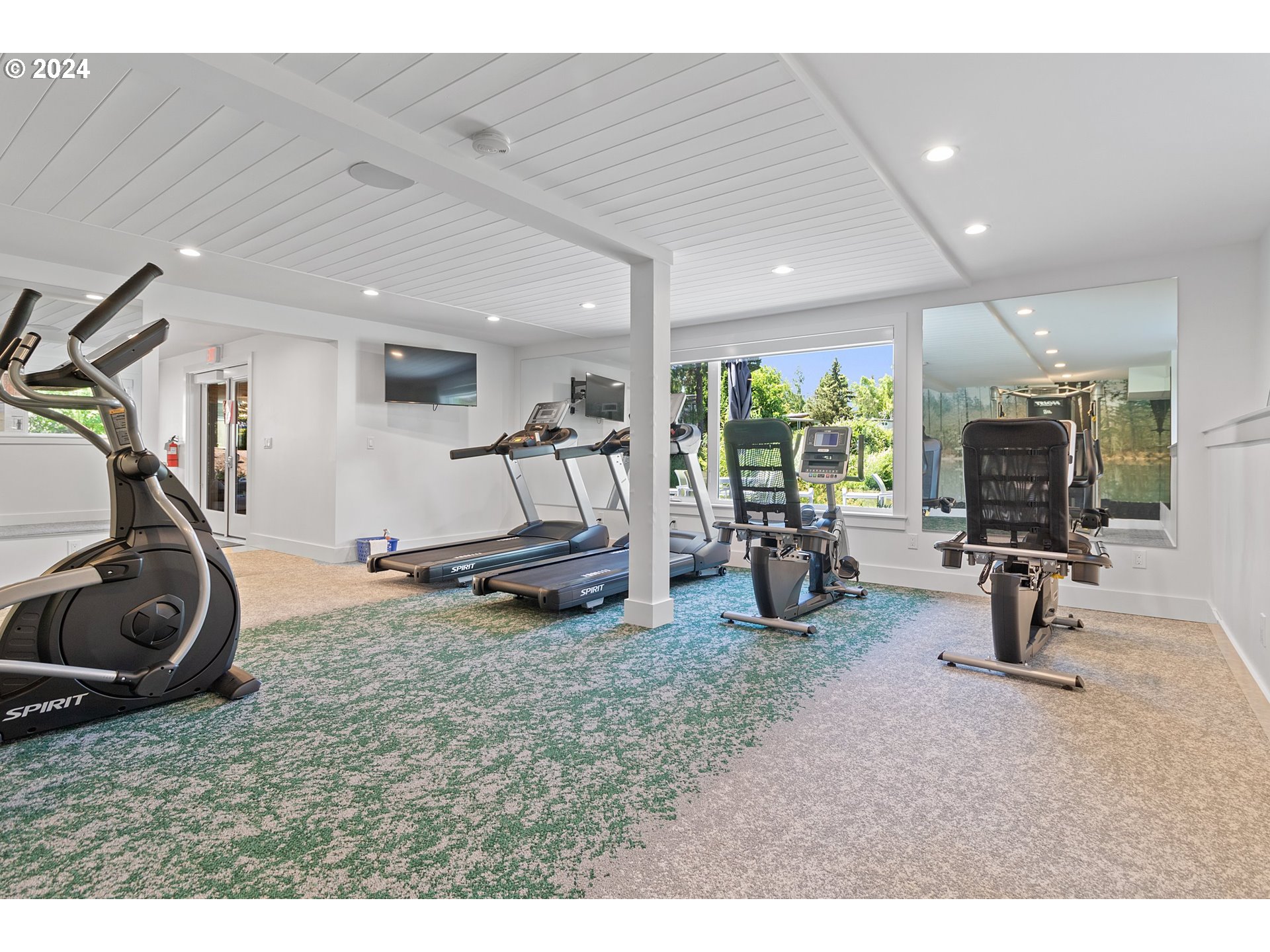 570 North 10th Avenue, Unit 56 Cornelius, OR 97113 - Photo 43 of 47