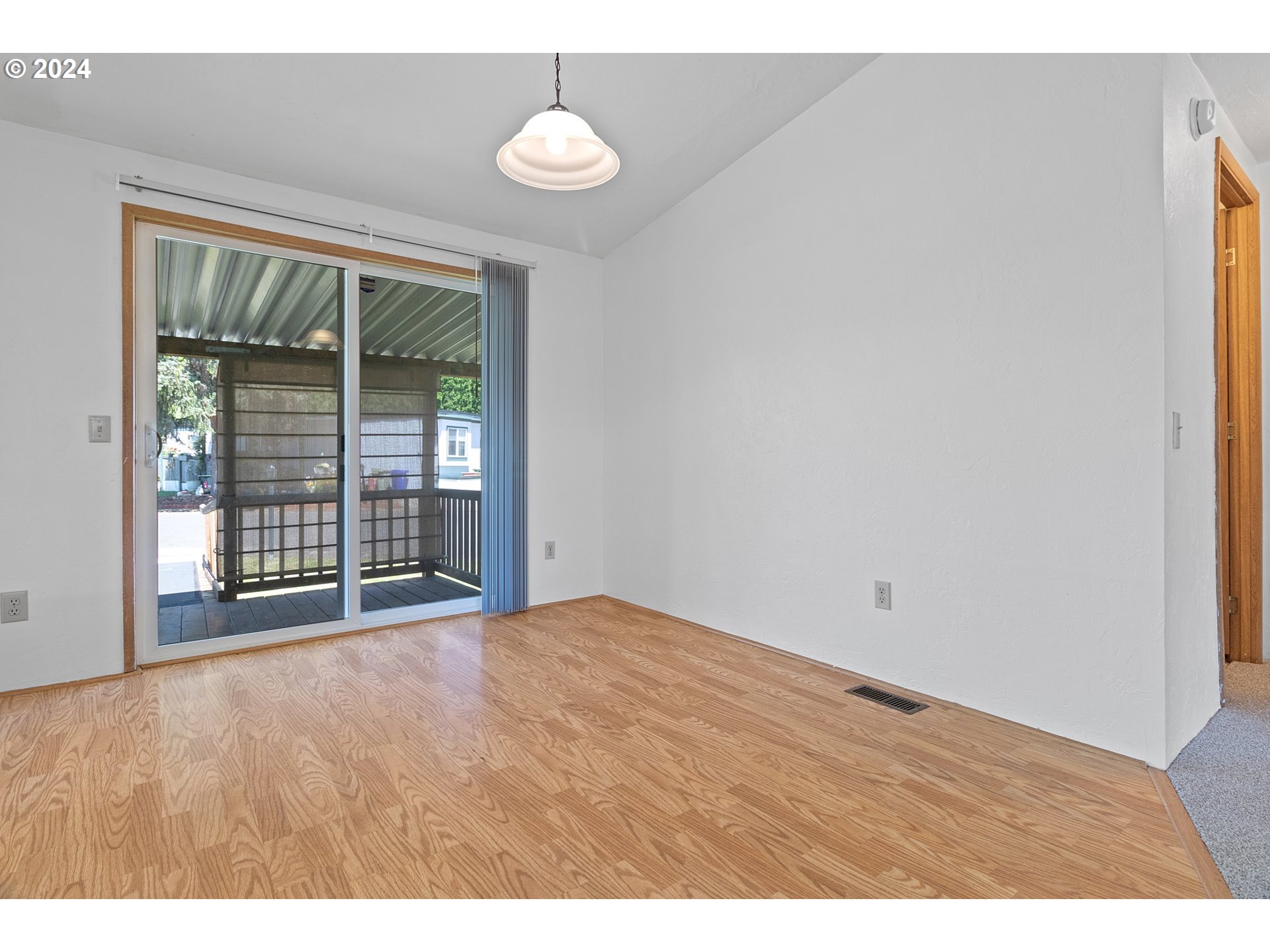 570 North 10th Avenue, Unit 56 Cornelius, OR 97113 - Photo 7 of 47