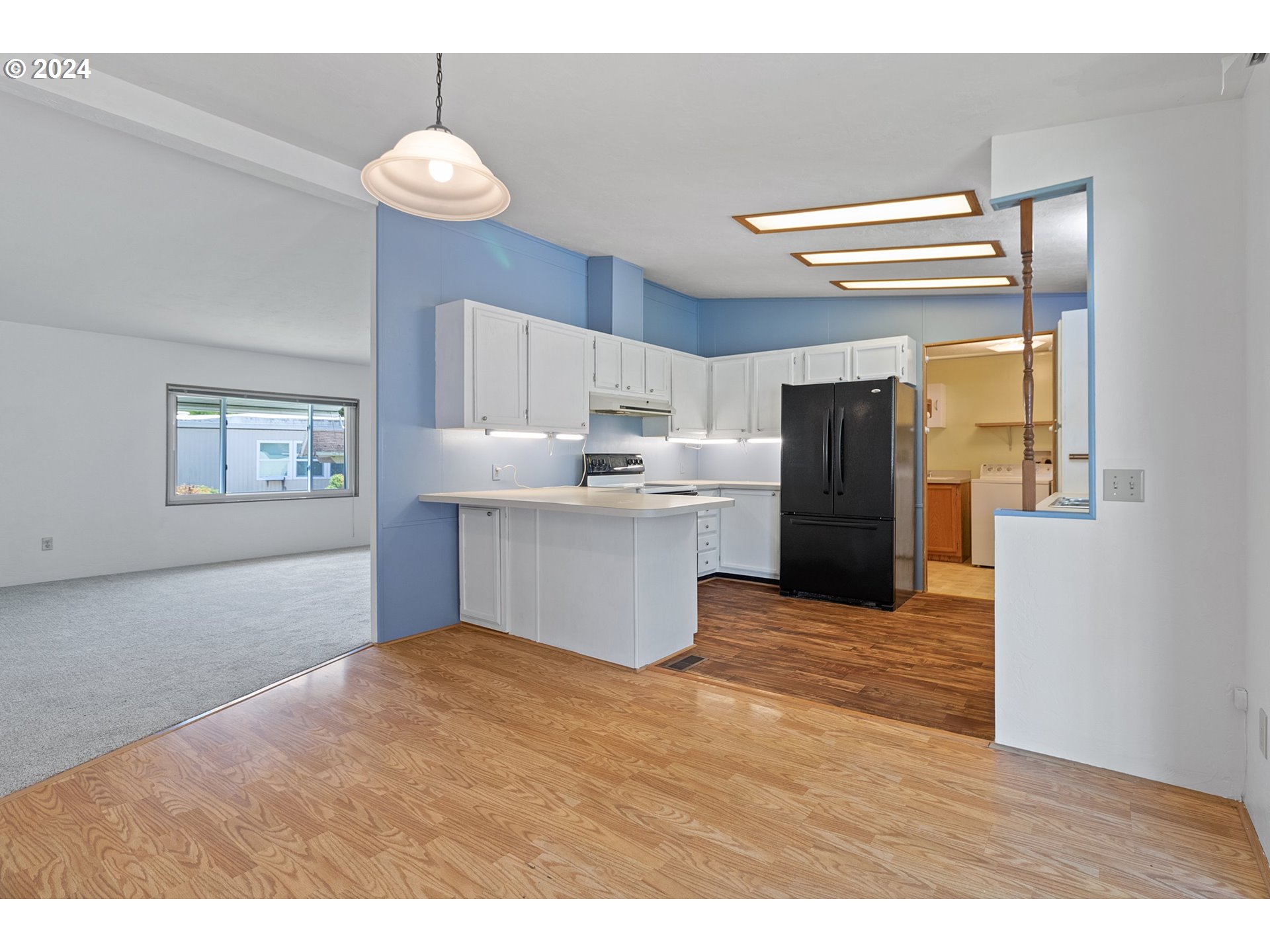 570 North 10th Avenue, Unit 56 Cornelius, OR 97113 - Photo 8 of 47