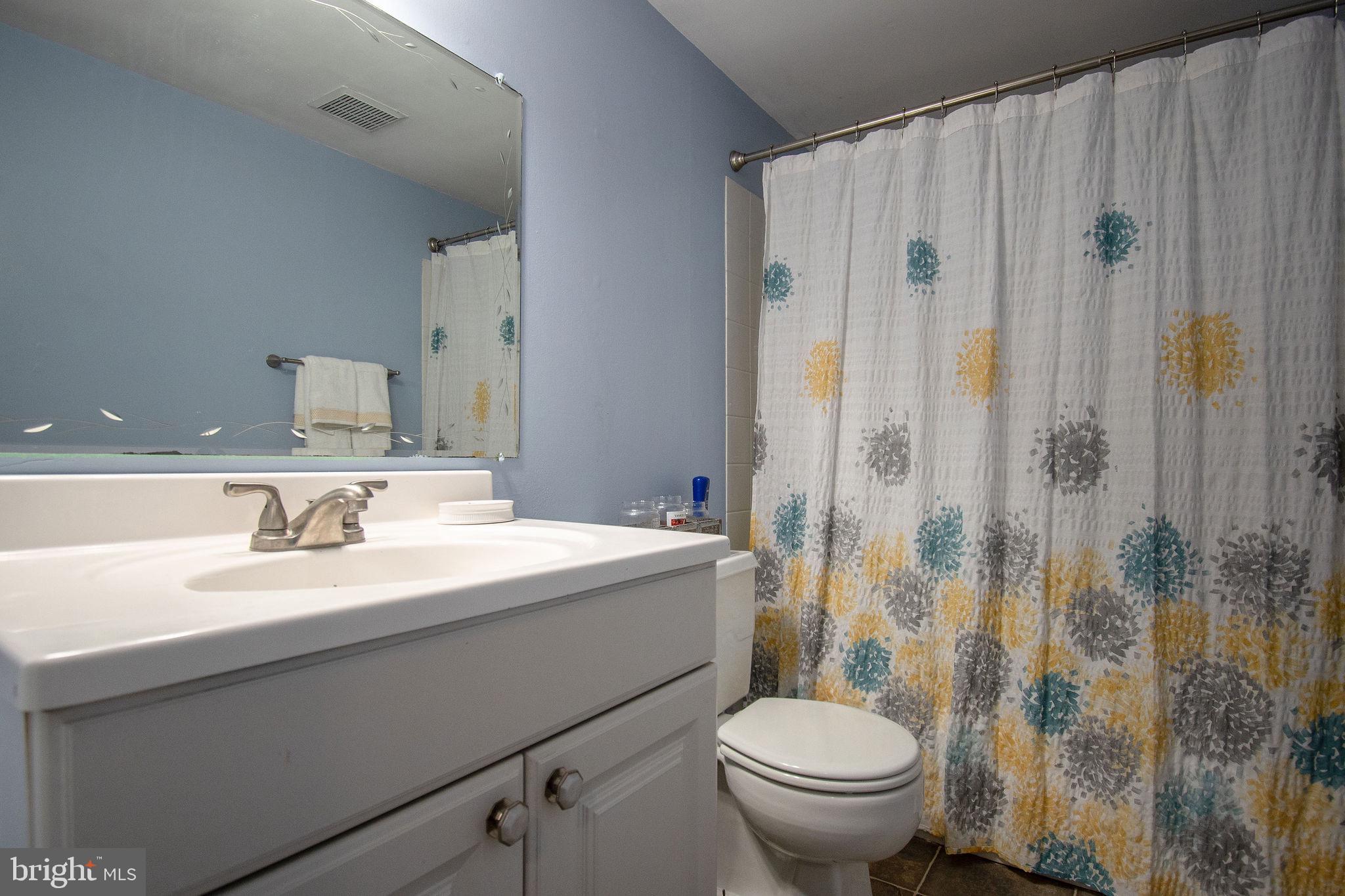 1206 Yardley Commons Yardley, PA 19067 - Photo 15 of 36