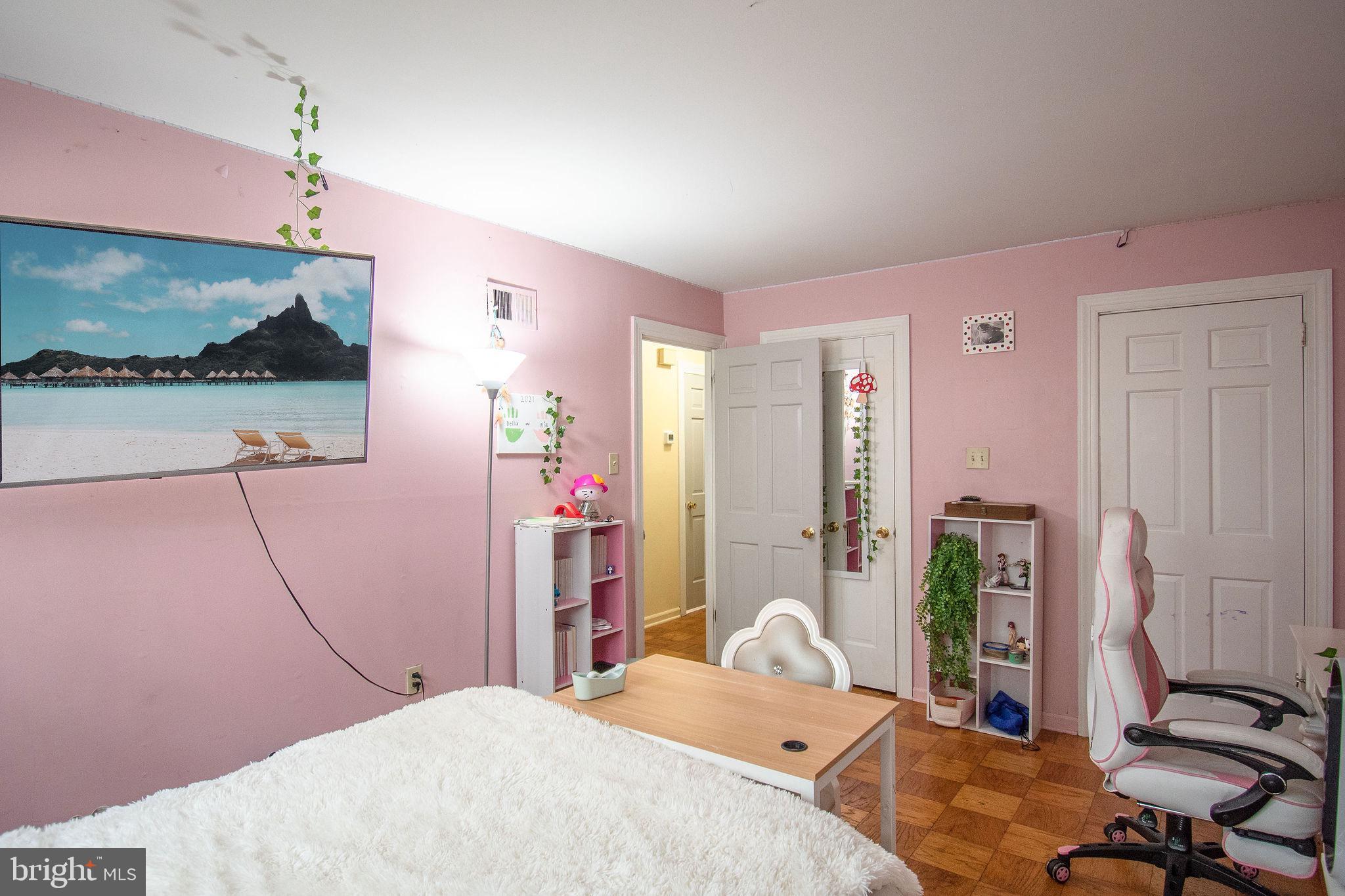 1206 Yardley Commons Yardley, PA 19067 - Photo 19 of 36