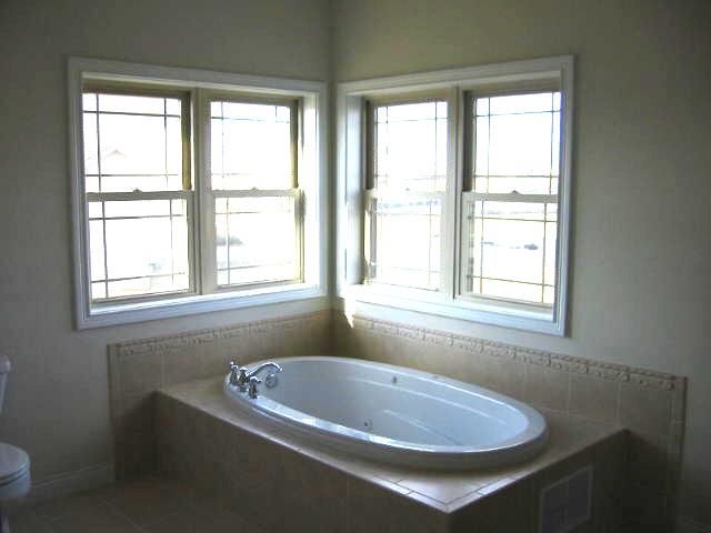 1765 Kingsbury Road Washington, IL 61571 - Photo 8 of 9 Gallery Image 8