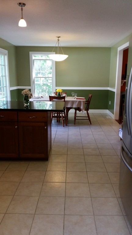 91 Bemis Road Holyoke, MA 01040 - Photo 5 of 19