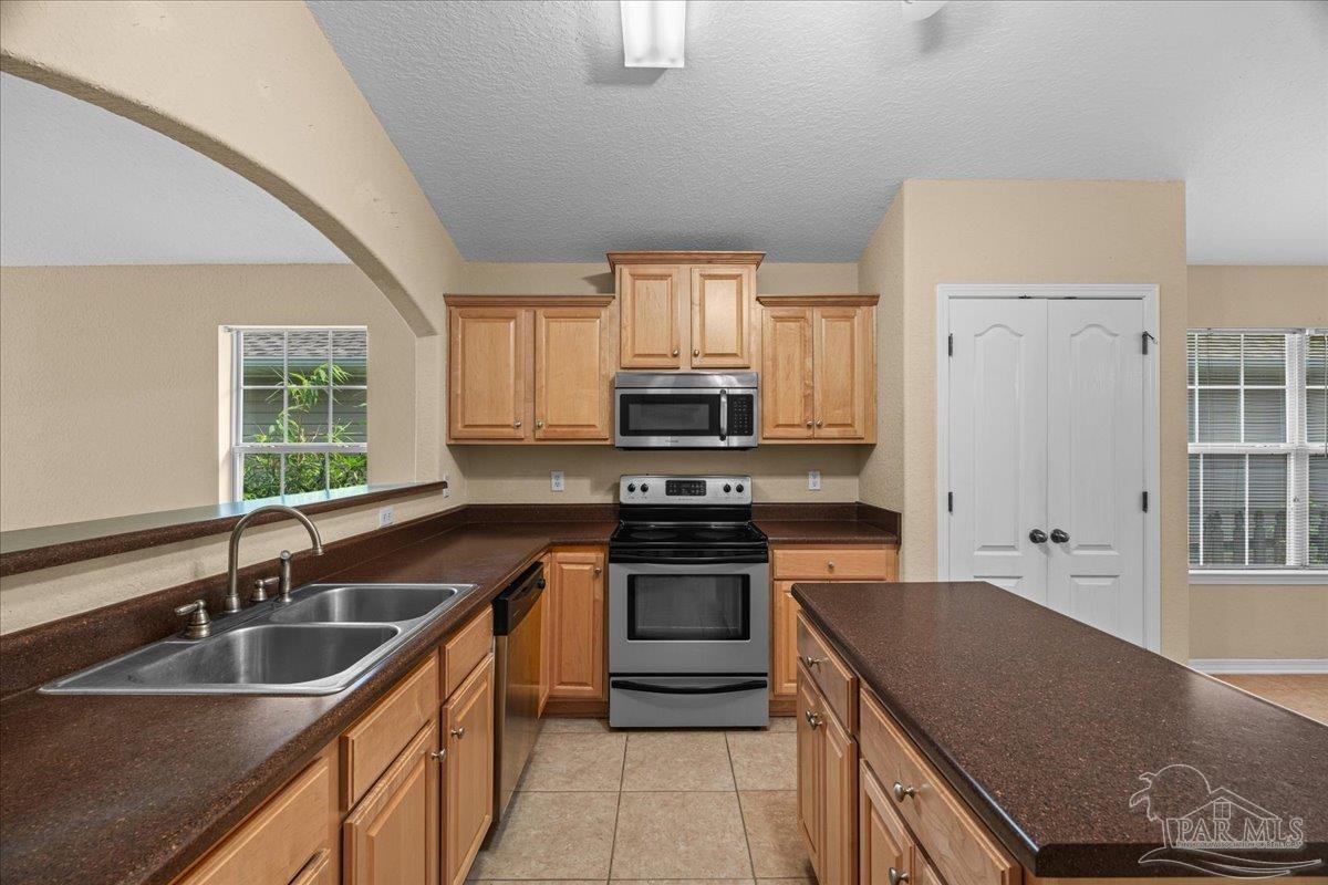 14482 Innerarity Point Road Pensacola, FL 32507 - Photo 19 of 35 Gallery Image 19