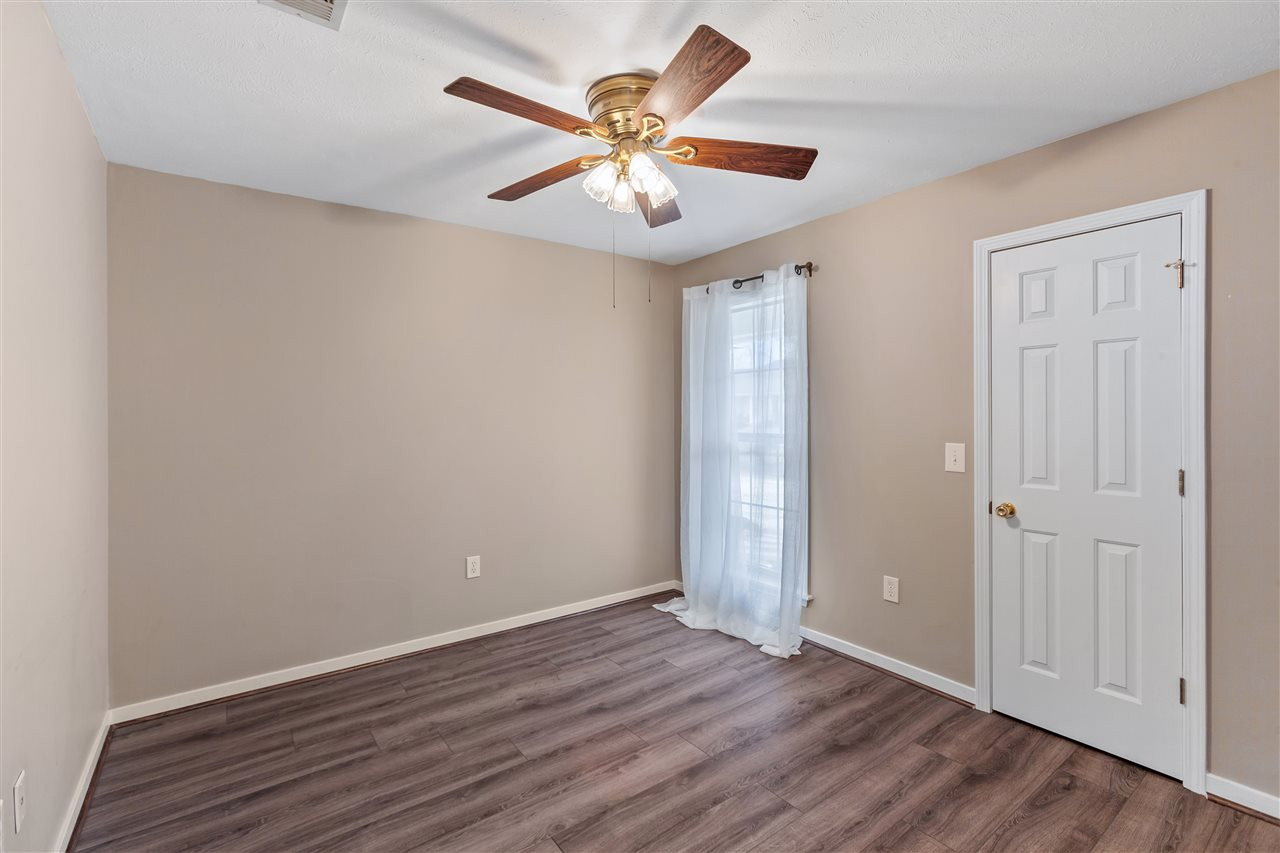 302 Longleaf Drive Flowood, MS 39232 - Photo 13 of 29 Photo 15