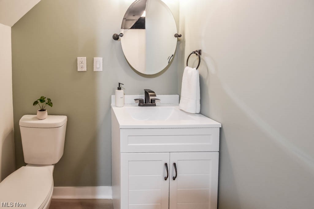 3424 Brunk Road Akron, OH 44312 - Photo 24 of 33 Full Bathroom