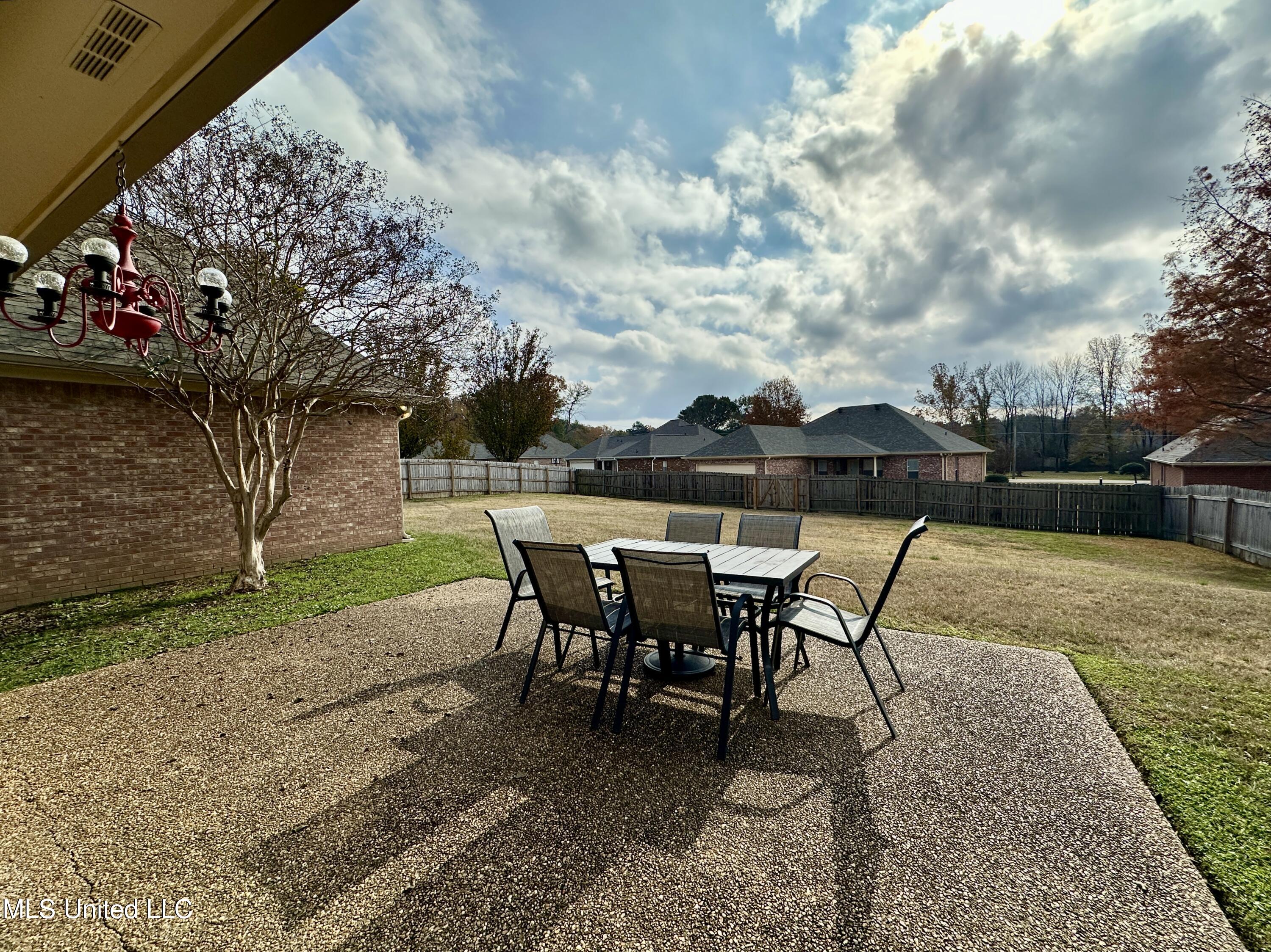 105 Pawnee Place Clinton, MS 39056 - Photo 33 of 43 IMG_3356