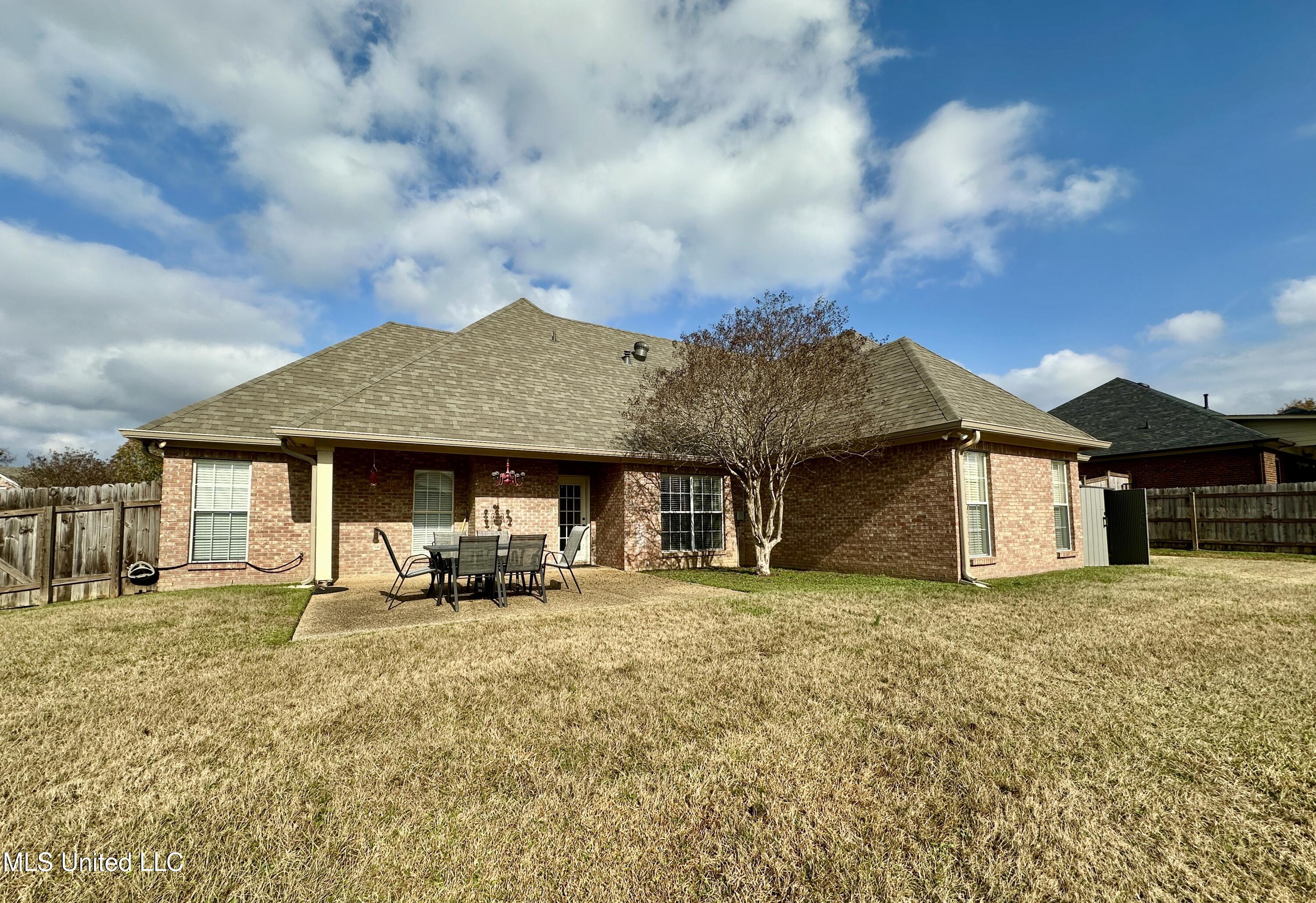 105 Pawnee Place Clinton, MS 39056 - Photo 39 of 43 IMG_3362