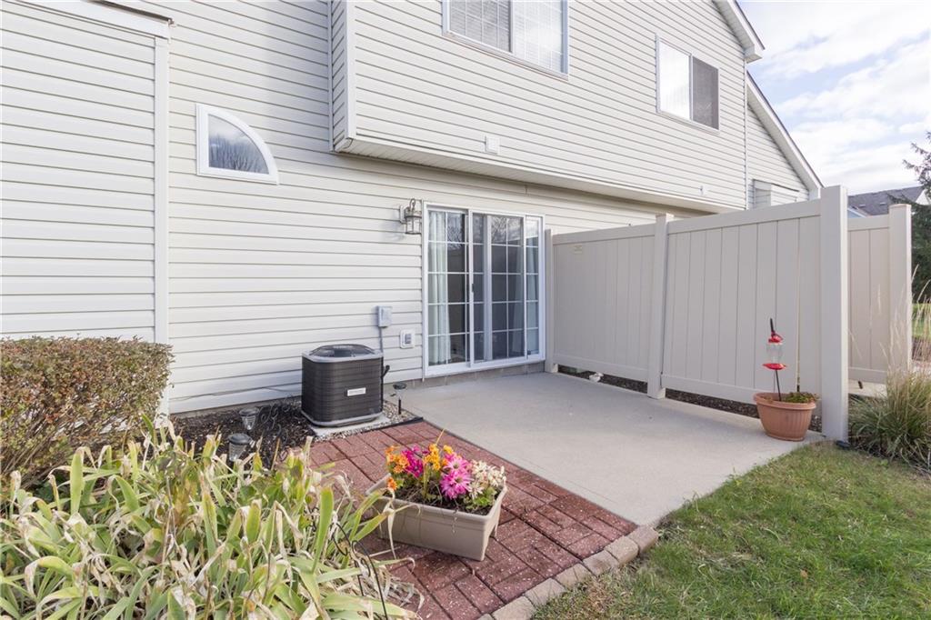 251 Stark Road, Unit 1D Avon, IN 46123 - Photo 3 of 14 Gallery Image 3