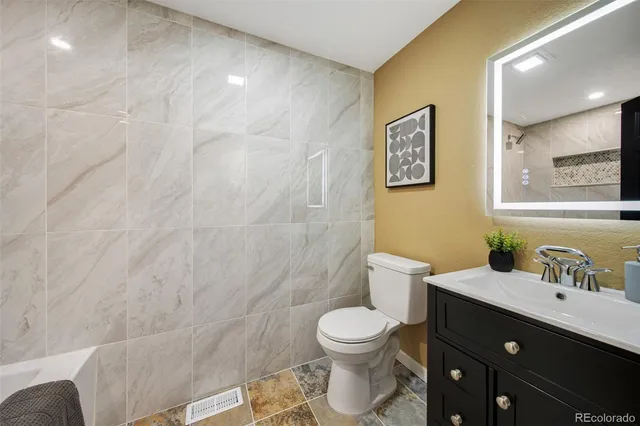 $754,250 | 7232 South Colorado Court, Centennial, CO 80122