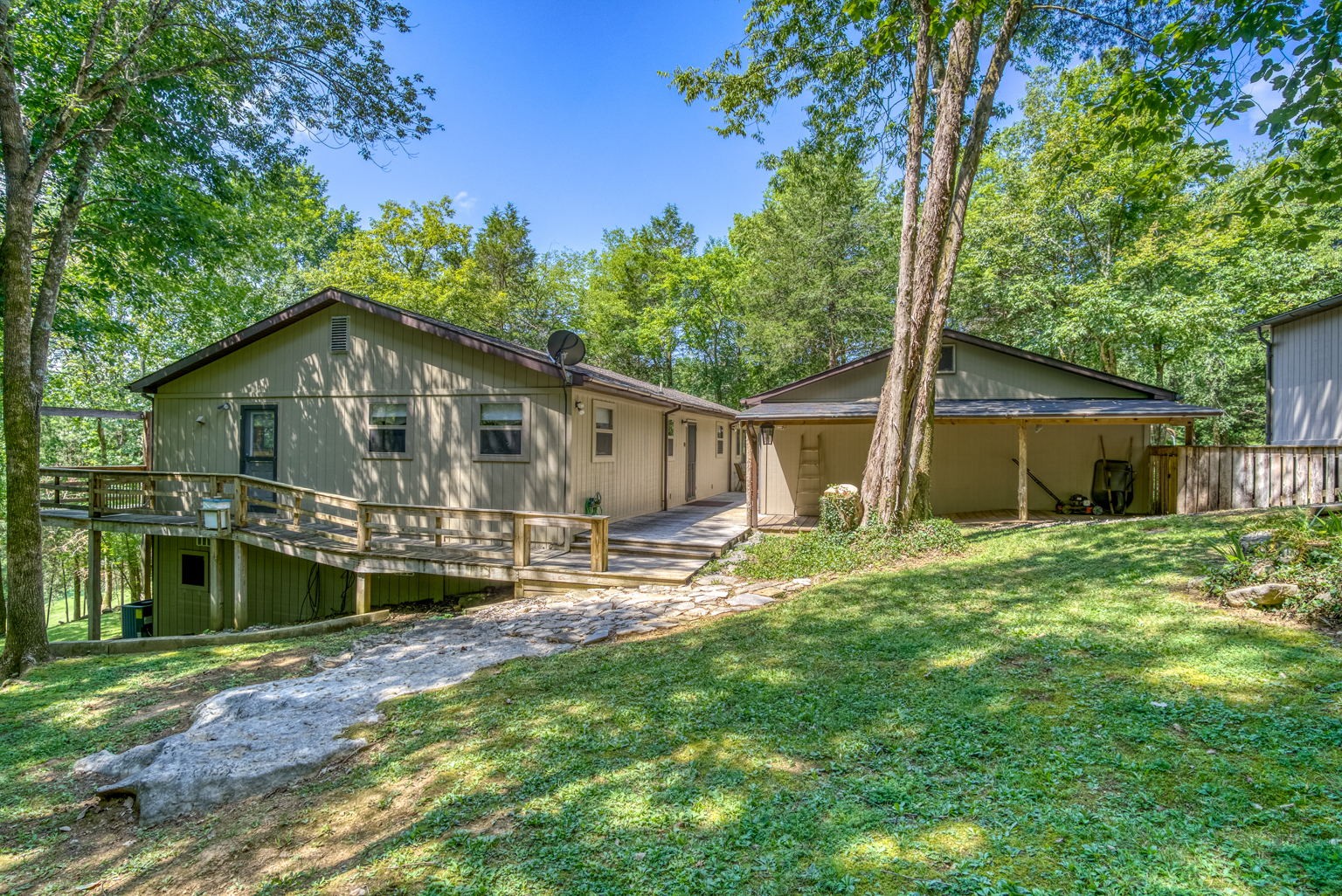 15813 St Mary's Road Buffalo Valley, TN 38548 - Photo 3 of 40 Gallery Image 3
