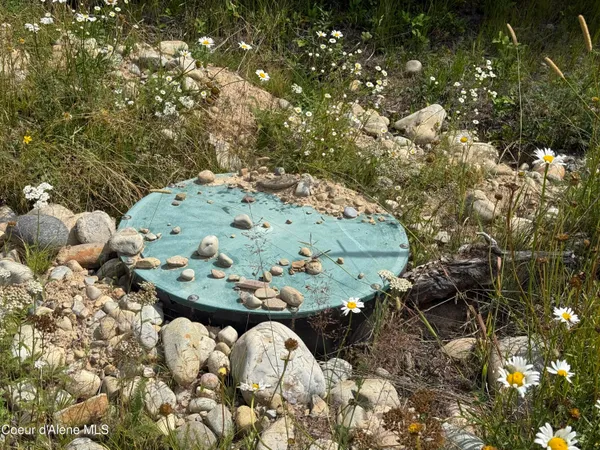 $335,000 | 247 Old Addie Road, Bonners Ferry, ID 83805