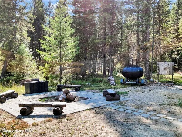 $335,000 | 247 Old Addie Road, Bonners Ferry, ID 83805