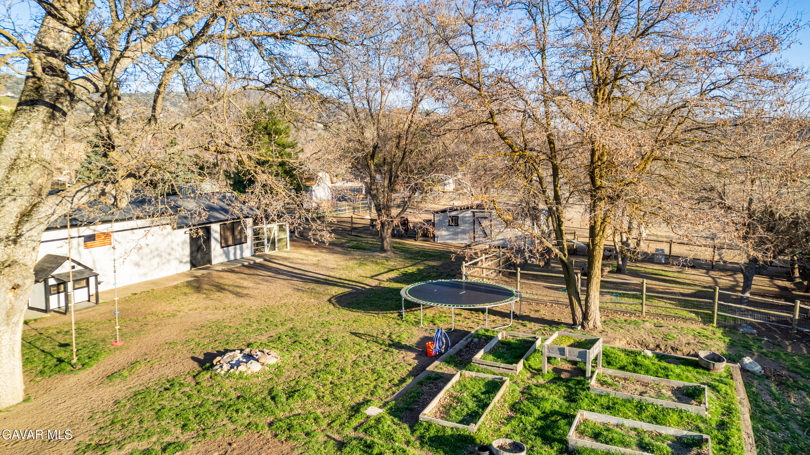 28050 Black Gold Way Tehachapi, CA 93561 - Photo 38 of 51 36a