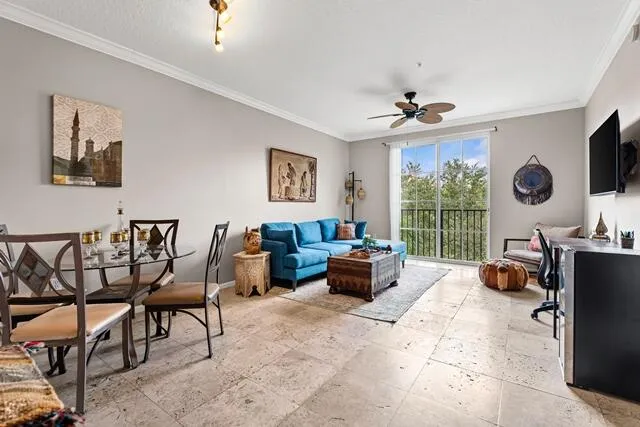 $369,000 | 580 South Sapodilla Avenue, Unit 304, West Palm Beach, FL 33401