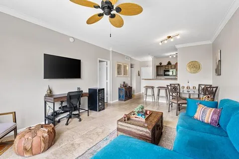 $369,000 | 580 South Sapodilla Avenue, Unit 304, West Palm Beach, FL 33401