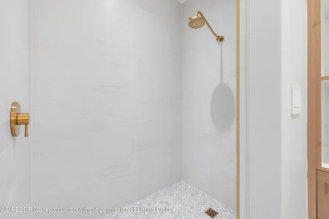 $25,000 | 223 Sunset Avenue, Unit 3, Palm Beach, FL 33480