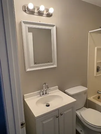 $1,495 | 12 Harmony Street, Unit 3N, New Bedford, MA 02744