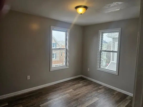 $1,495 | 12 Harmony Street, Unit 3N, New Bedford, MA 02744