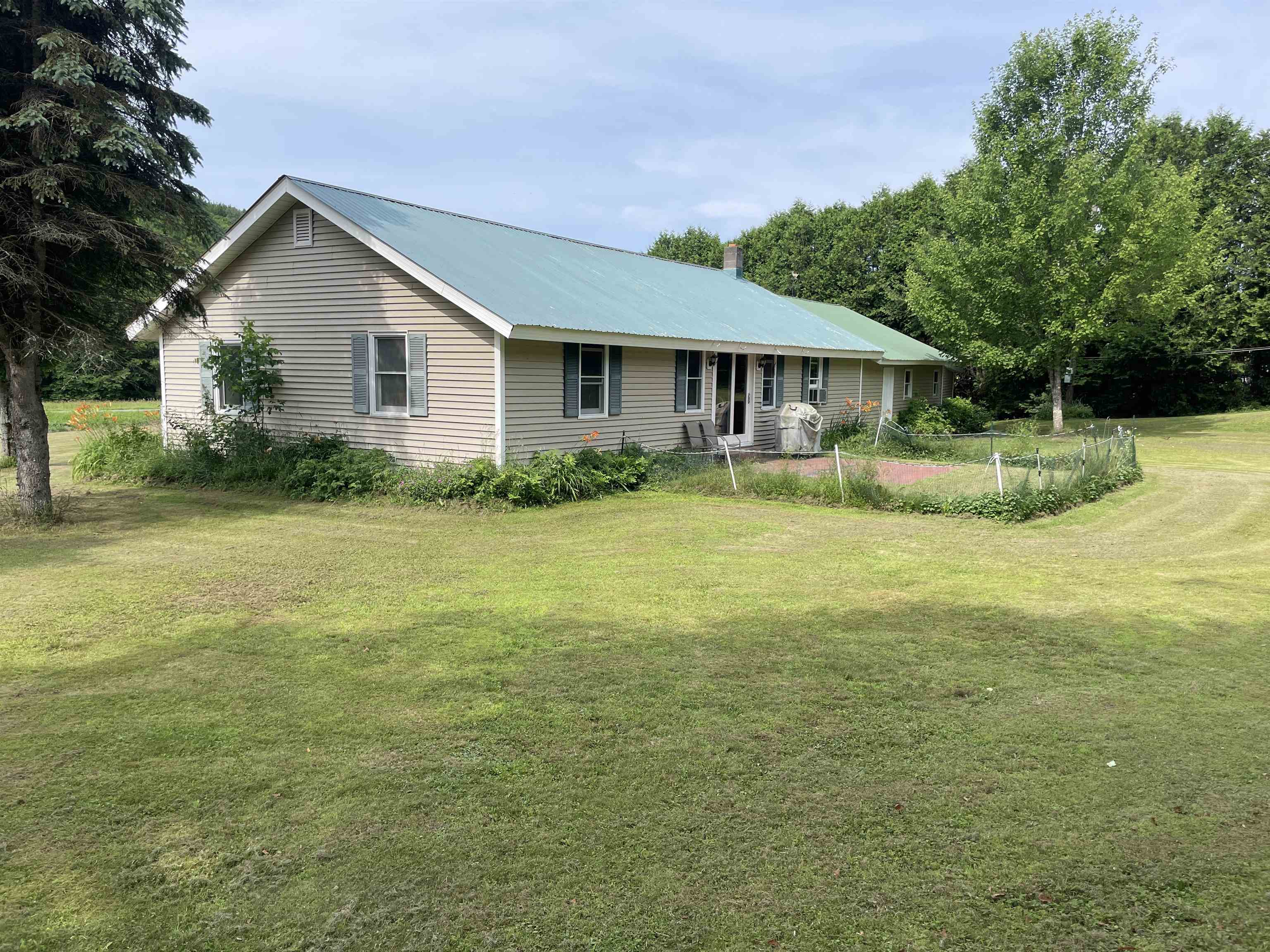 6141 Highway 15 Wolcott, VT 05680 - Photo 3 of 14