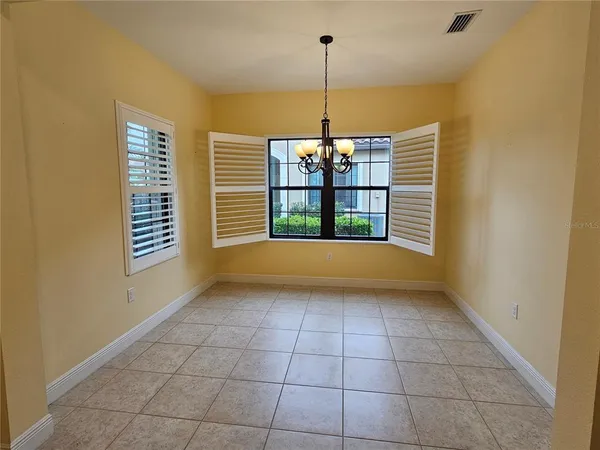 $2,375 | 217 Alento Court, Nokomis, FL 34275
