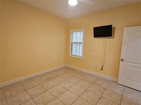 $2,375 | 217 Alento Court, Nokomis, FL 34275