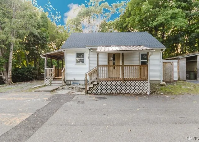 $138,500 | 18 Hillside Place, Highland, NY 12528