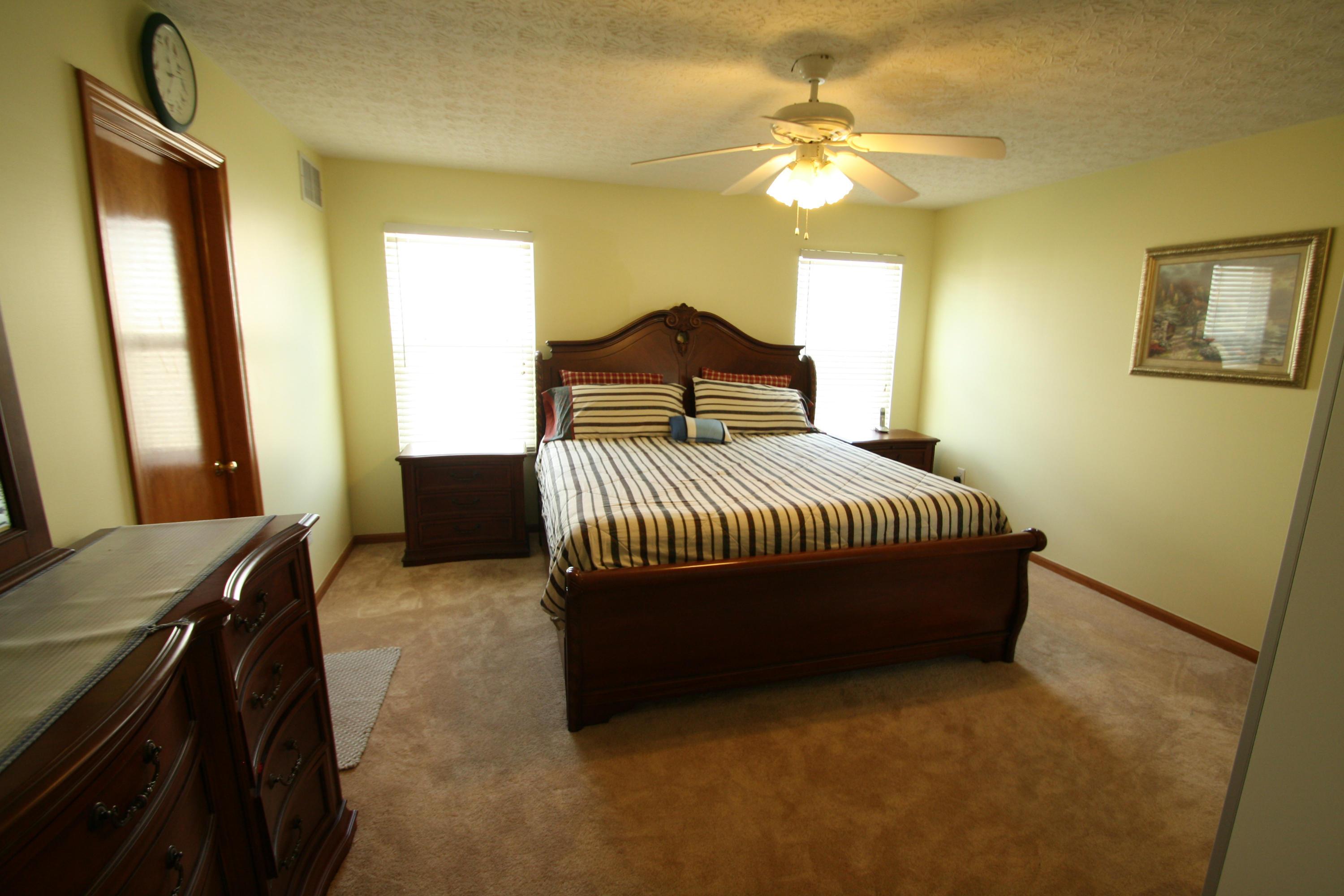 2198 Reeves Avenue Lewis Center, OH 43035 - Photo 14 of 28 Gallery Image 14
