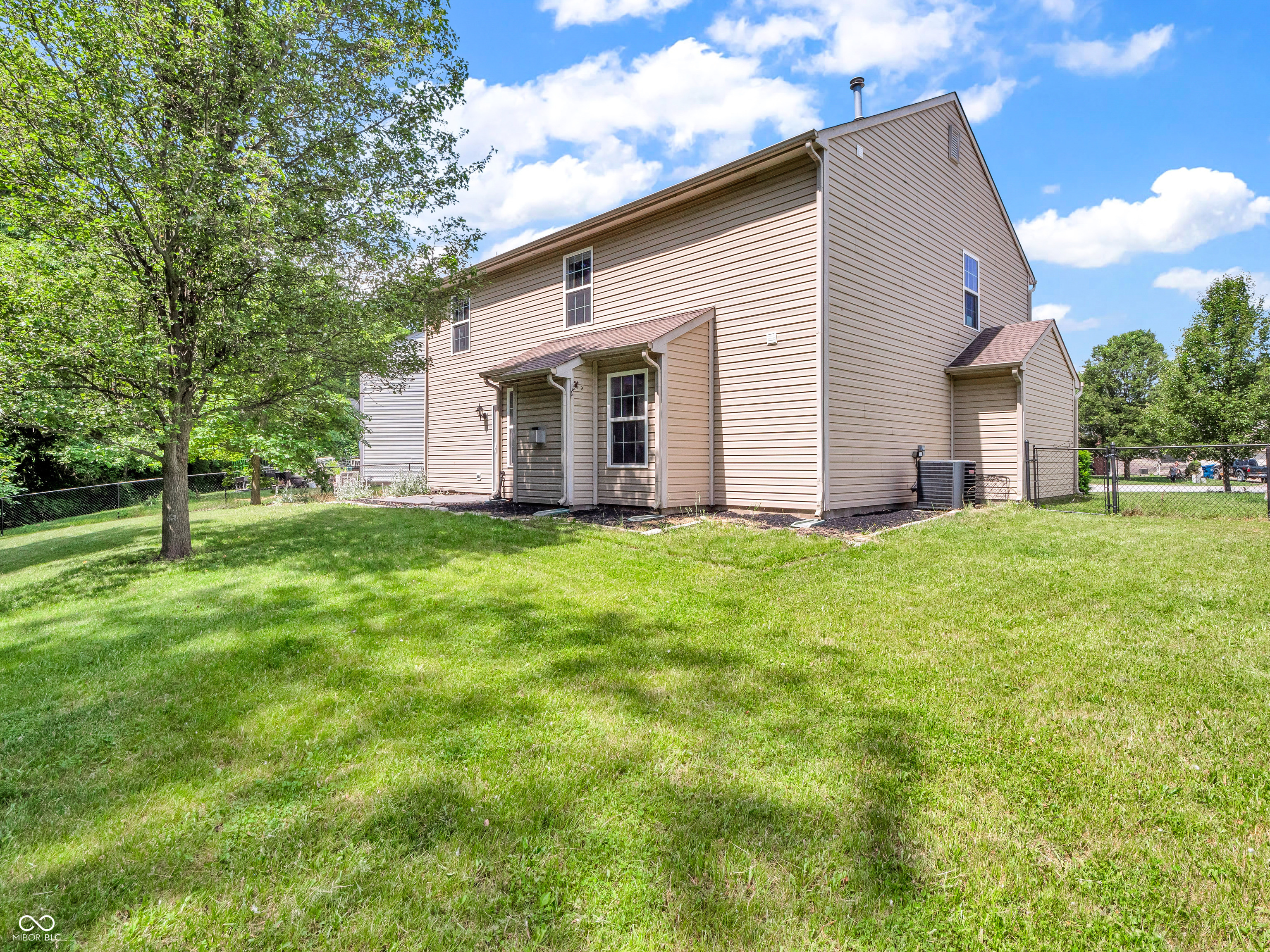 5851 Long Ridge Place Indianapolis, IN 46221 - Photo 29 of 34