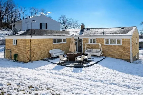 $190,000 | 158 Bost Drive, West Mifflin, PA 15122