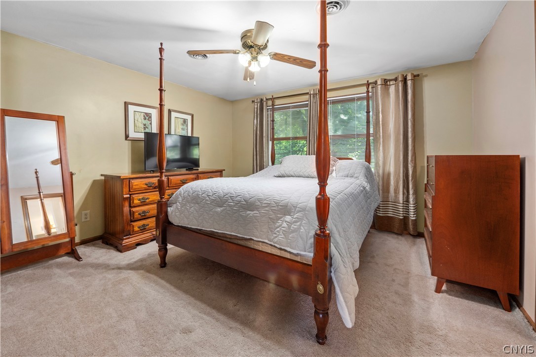 4326 Cinnamon Path Clay, NY 13090 - Photo 30 of 43